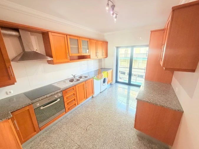 Apartamento T2 para Venda em Buarcos Foto 3