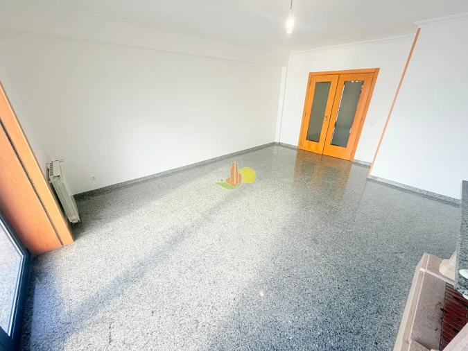 Apartamento T2 para Venda em Buarcos Foto 15