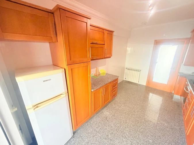 Apartamento T2 para Venda em Buarcos Foto 6