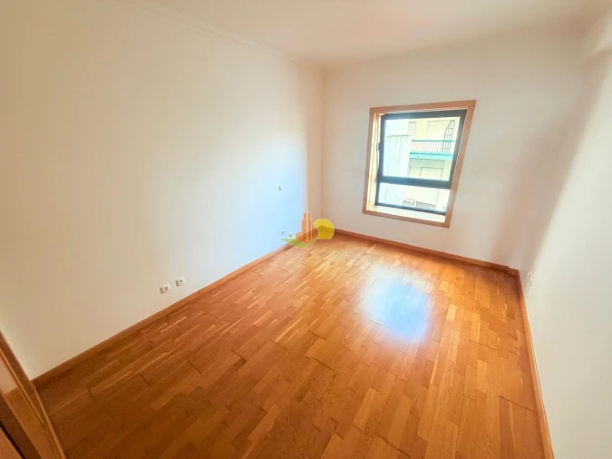 Apartamento T2 para Venda em Buarcos Foto 29