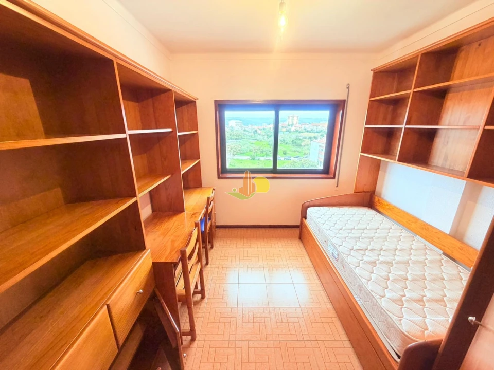 Apartamento T2 para Arrendamento em Buarcos Foto 22