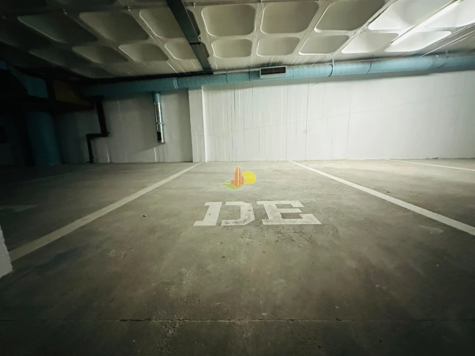 Garagem para Venda em Buarcos Foto 5