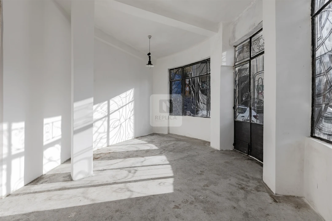 Loja para Arrendamento em Cedofeita, Santo Ildefonso, Sé, Miragaia, São Nicolau e Vitória Foto 8