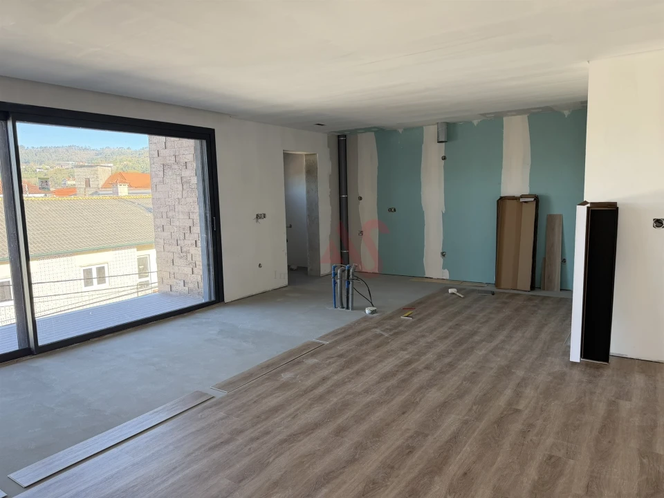 Apartamento T3 para Venda em Santo Adrião de Vizela Foto 2