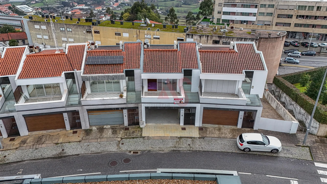 Moradia T3 para Venda em Mesão Frio Foto 29