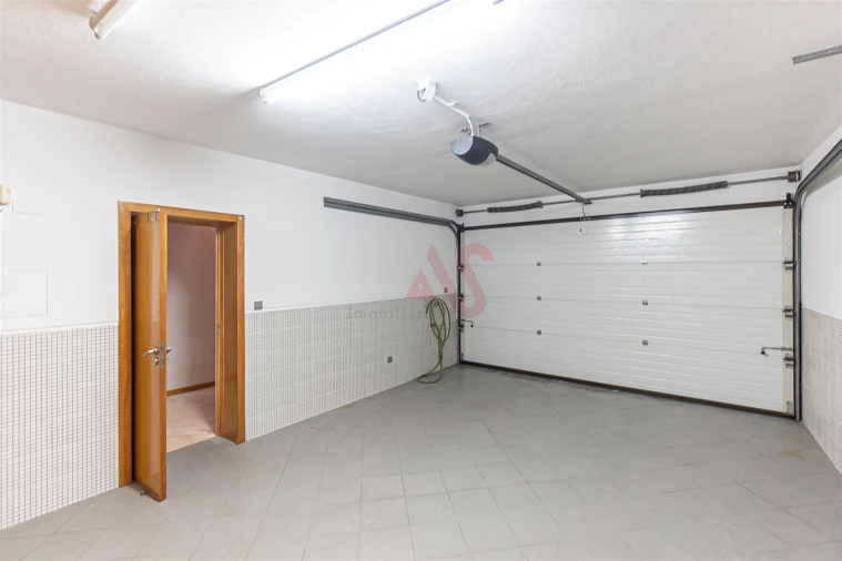 Moradia T3 para Venda em Mesão Frio Foto 26