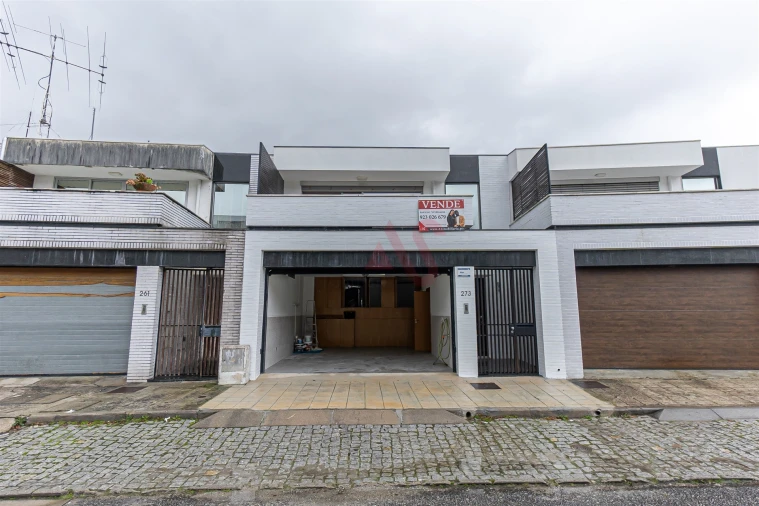 Moradia T3 para Venda em Mesão Frio Foto 27