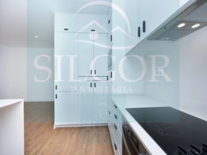 Apartamento T0 para Venda em Baixa da Banheira e Vale da Amoreira Foto 4