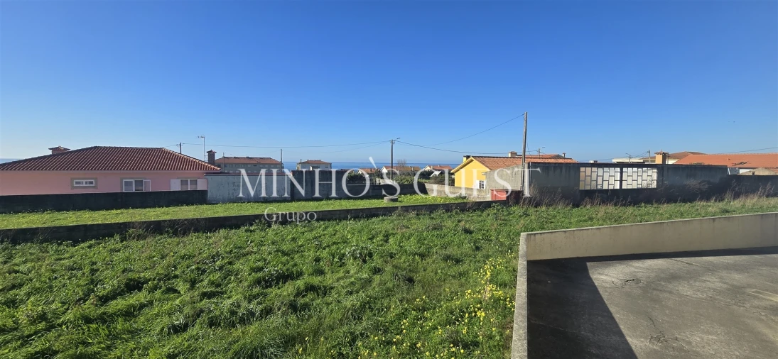 Terreno para Venda em Vila Chã Foto 7