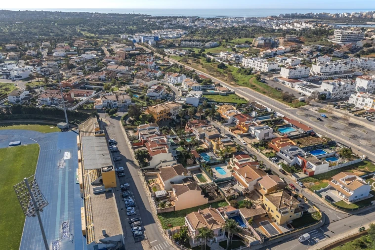 Terreno para Venda em Estômbar e Parchal Foto 16