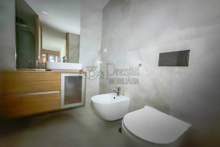 Apartamento T2 para Arrendamento em Urgezes Foto 8