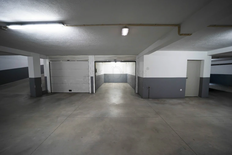 Apartamento T1 para Arrendamento em Oliveira, São Paio e São Sebastião Foto 13