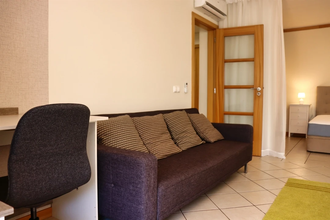 Apartamento T0 para Venda em Albufeira e Olhos de Água Foto 9