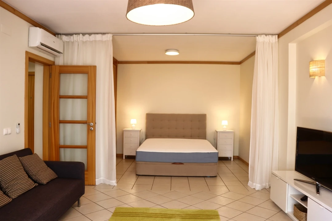 Apartamento T0 para Venda em Albufeira e Olhos de Água Foto 6