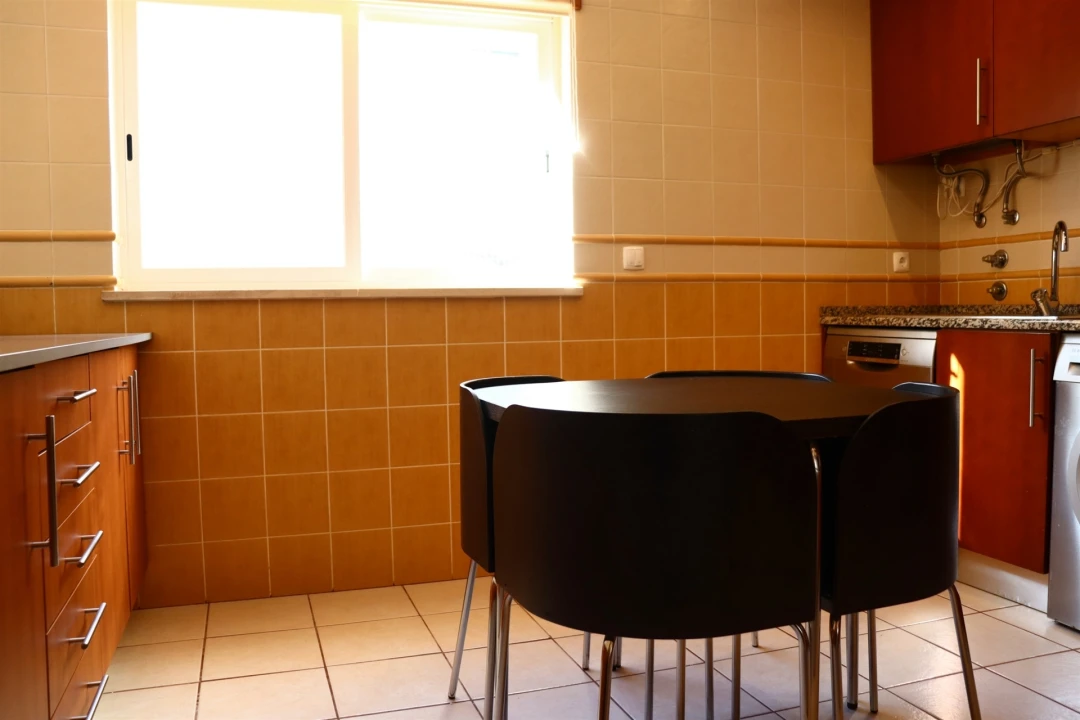 Apartamento T0 para Venda em Albufeira e Olhos de Água Foto 12