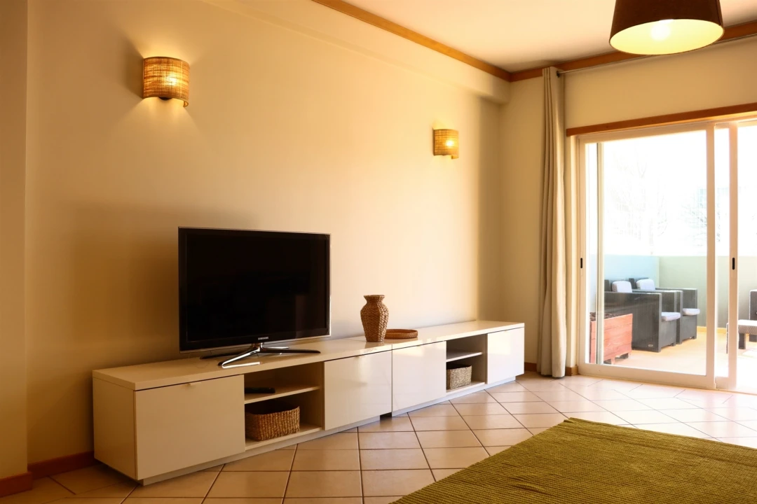 Apartamento T0 para Venda em Albufeira e Olhos de Água Foto 4