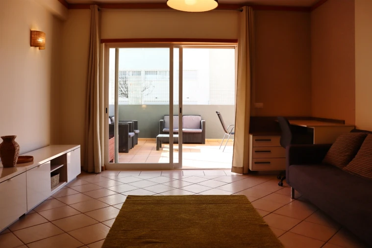 Apartamento T0 para Venda em Albufeira e Olhos de Água Foto 10