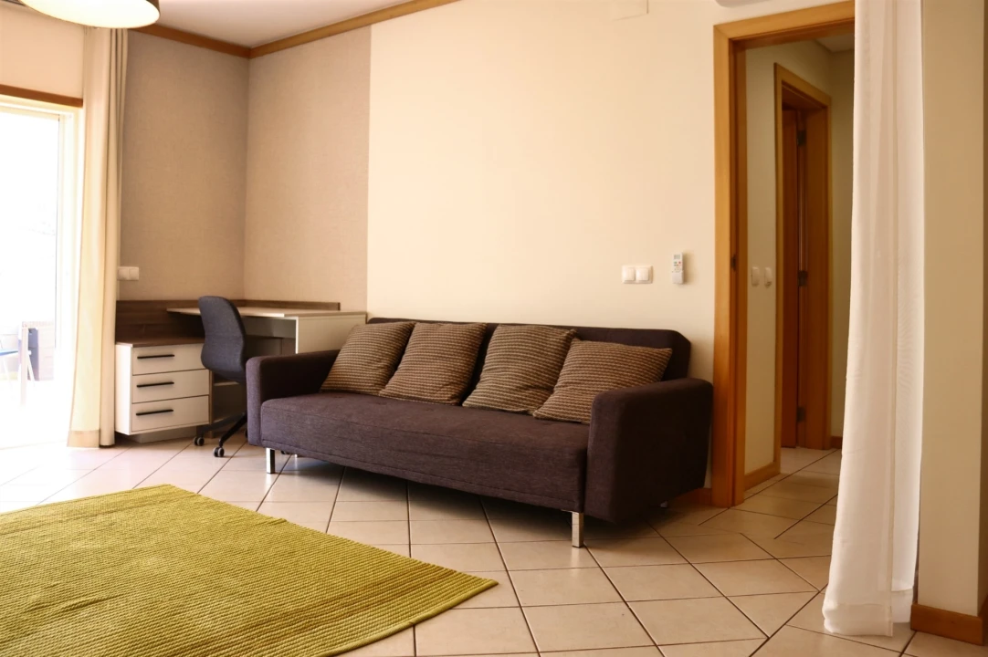 Apartamento T0 para Venda em Albufeira e Olhos de Água Foto 8