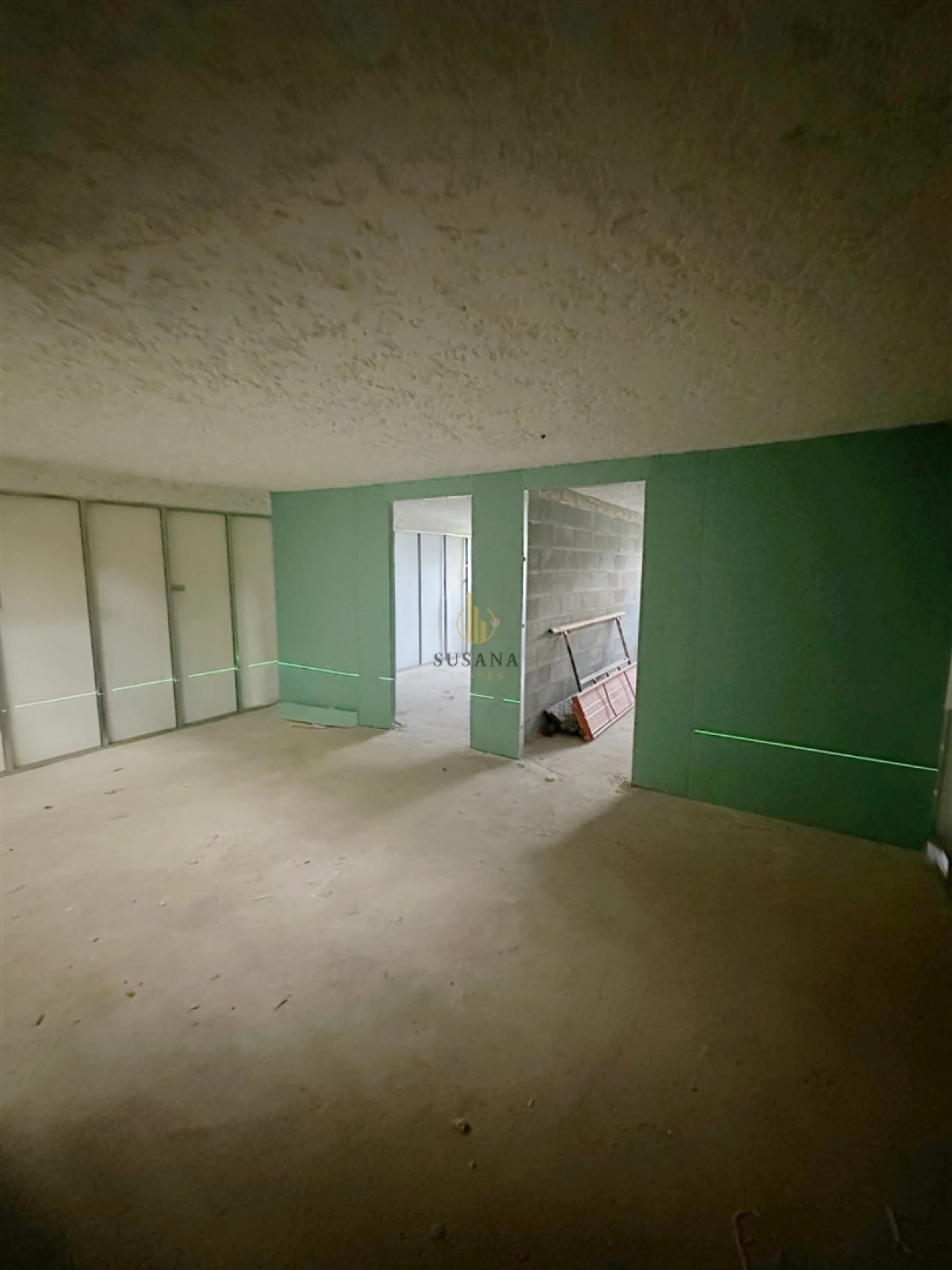 Apartamento T4 para Venda em Viseu Foto 7