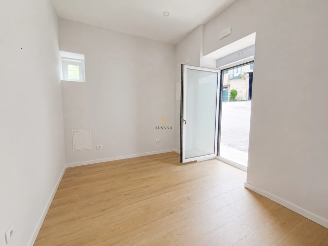 Apartamento T1 para Venda em Cavernães Foto 14