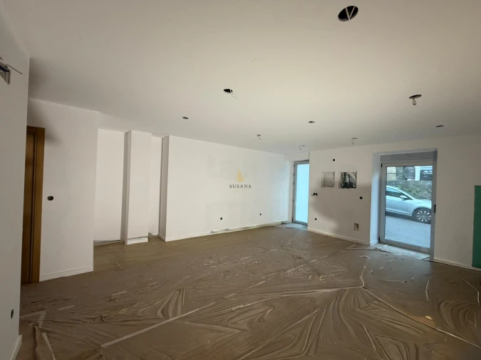 Apartamento T1 para Venda em Cavernães Foto 9