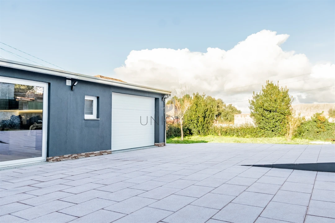 Moradia T3 para Venda em Pedroso e Seixezelo Foto 1