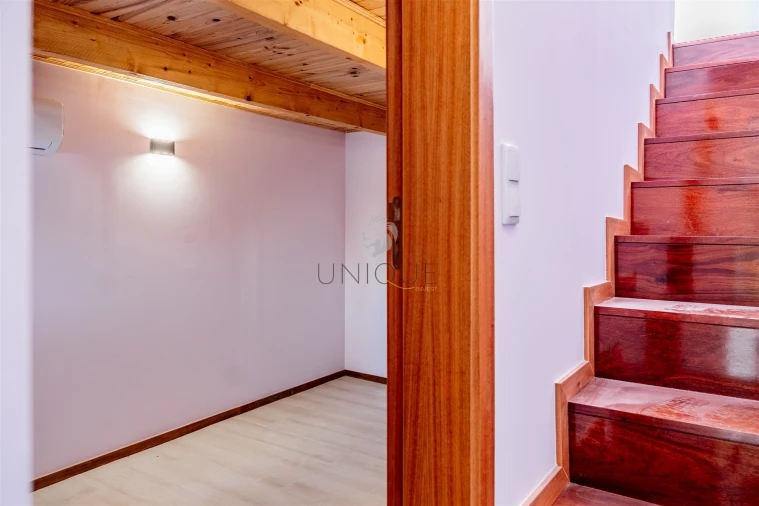 Moradia T3 para Venda em Pedroso e Seixezelo Foto 6