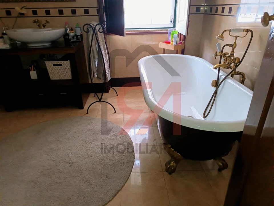 Moradia T4 para Venda em Paços de Ferreira Foto 10