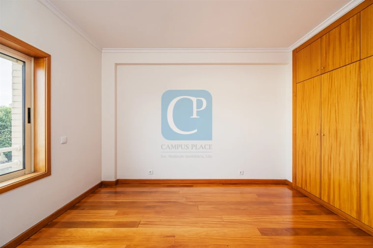 Apartamento T2 para Arrendamento em São Mamede de Infesta e Senhora da Hora Foto 20