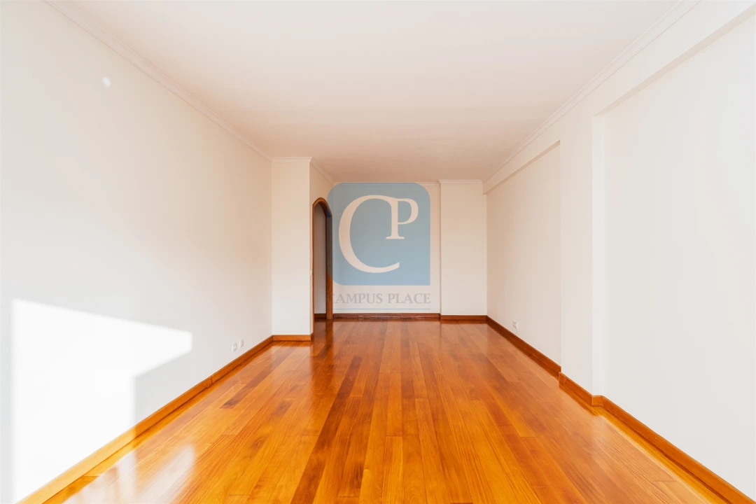 Apartamento T2 para Arrendamento em São Mamede de Infesta e Senhora da Hora Foto 5