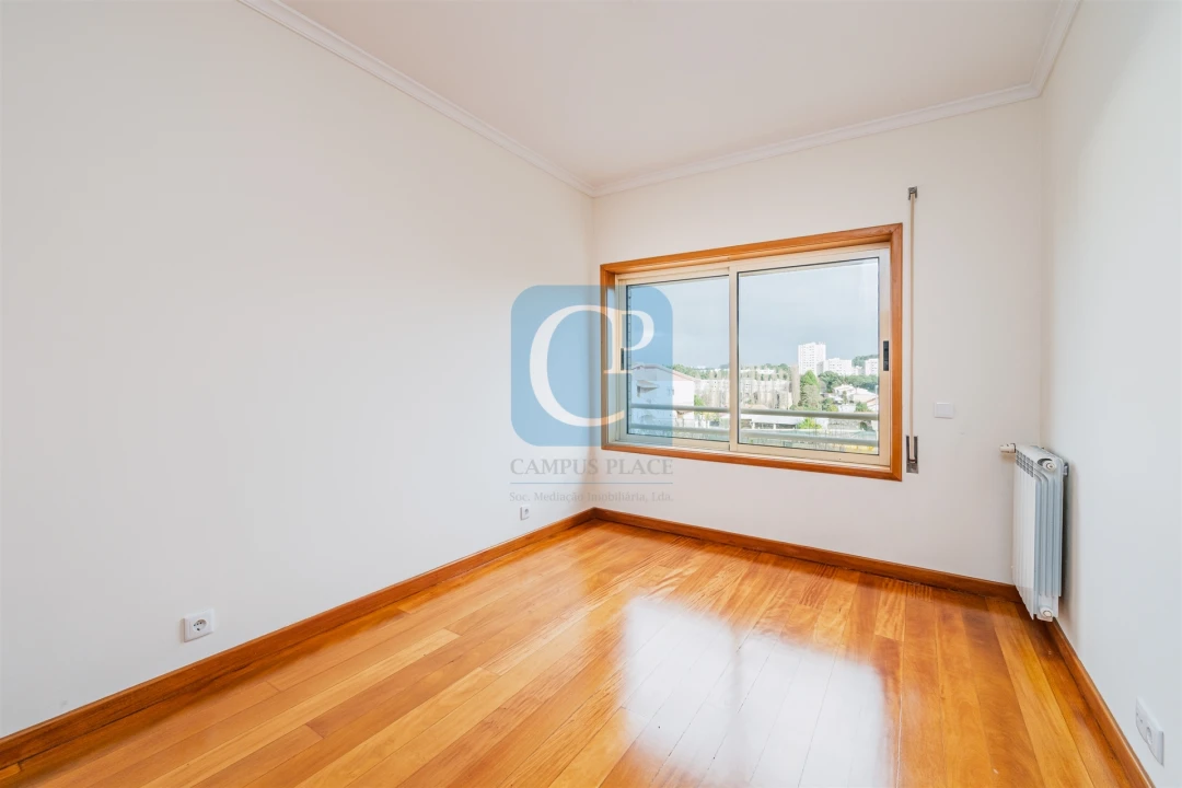 Apartamento T2 para Arrendamento em São Mamede de Infesta e Senhora da Hora Foto 14