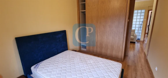 Apartamento T2 para Arrendamento em Lordelo do Ouro e Massarelos
