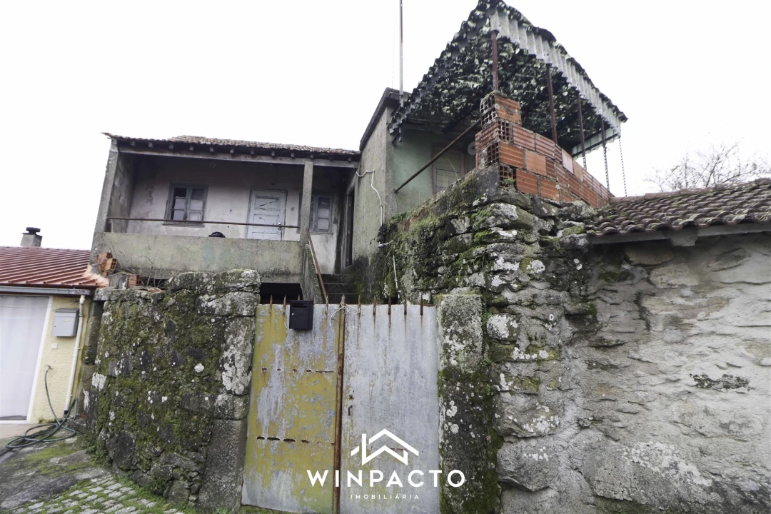 Moradia T2 para Venda em Espinho Foto 2