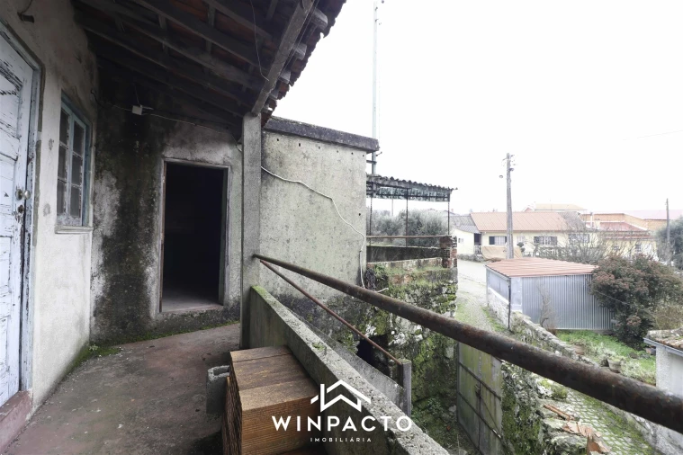 Moradia T2 para Venda em Espinho Foto 6