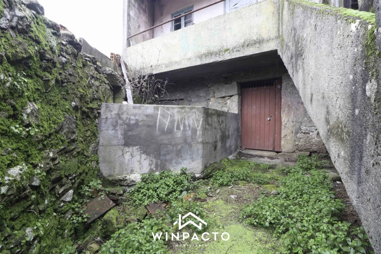 Moradia T2 para Venda em Espinho Foto 12