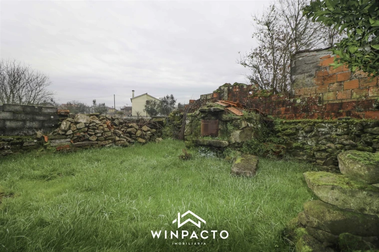 Moradia T2 para Venda em Espinho Foto 28