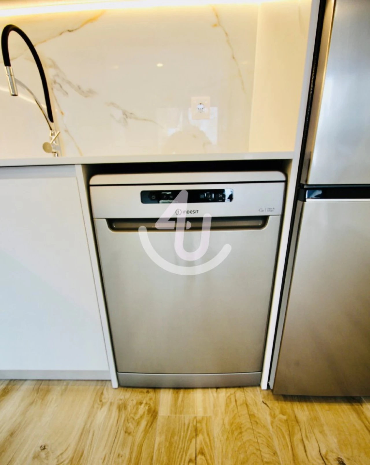 Apartamento T1 para Venda em Alfeizerão Foto 10