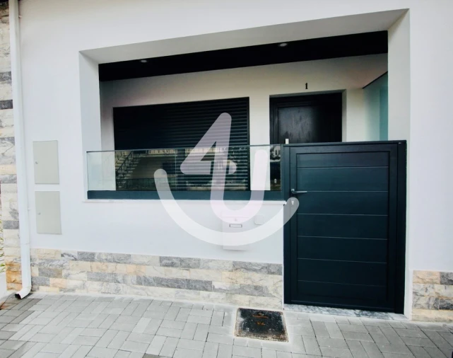 Apartamento T1 para Venda em Alfeizerão Foto 47