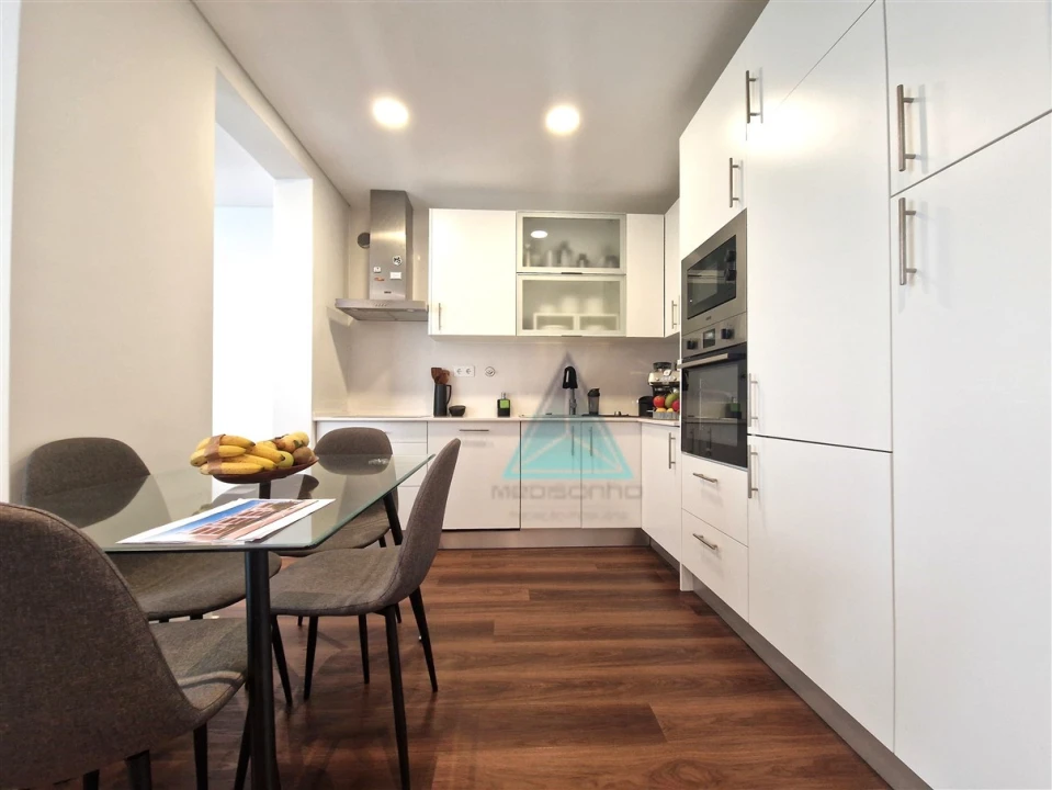 Apartamento T2 para Venda em Almada, Cova da Piedade, Pragal e Cacilhas Foto 1