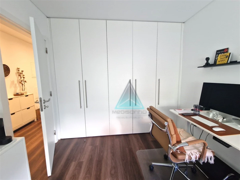 Apartamento T2 para Venda em Almada, Cova da Piedade, Pragal e Cacilhas Foto 10