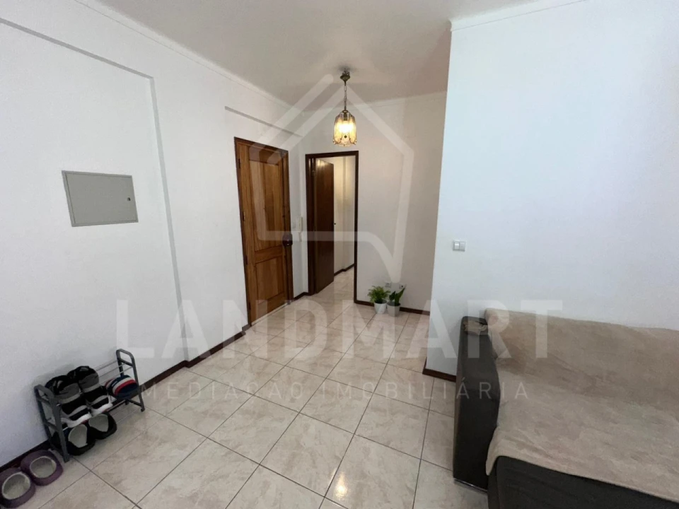 Apartamento T2 para Venda em Alcobaça e Vestiaria Foto 4
