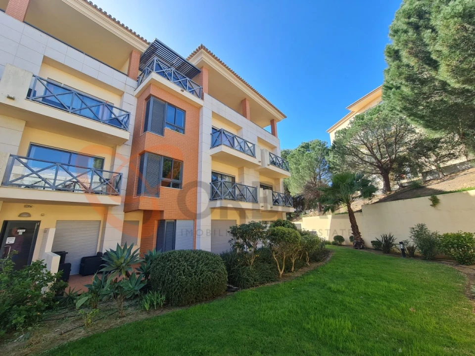 Apartamento T2 para Venda em Albufeira e Olhos de Água Foto 2