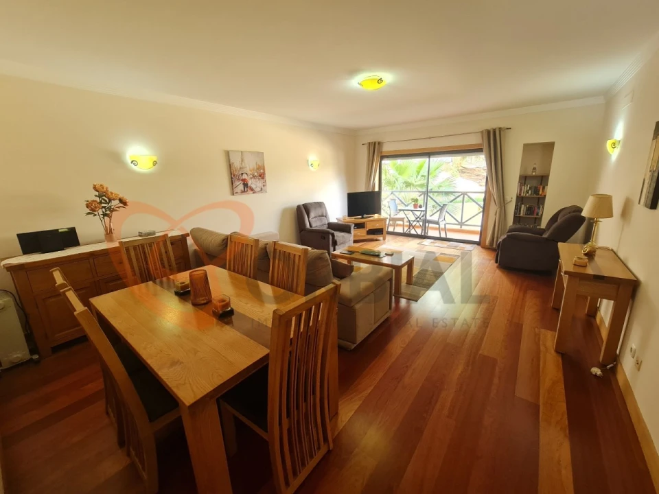 Apartamento T2 para Venda em Albufeira e Olhos de Água Foto 3