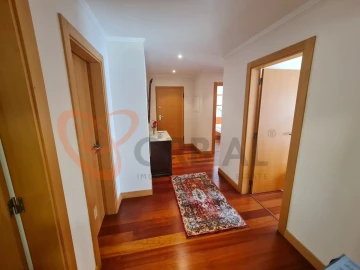 Apartamento T2 para Venda em Albufeira e Olhos de Água
