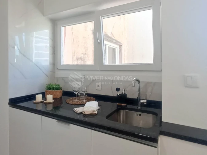 Apartamento T2 para Venda em Benfica Foto 5