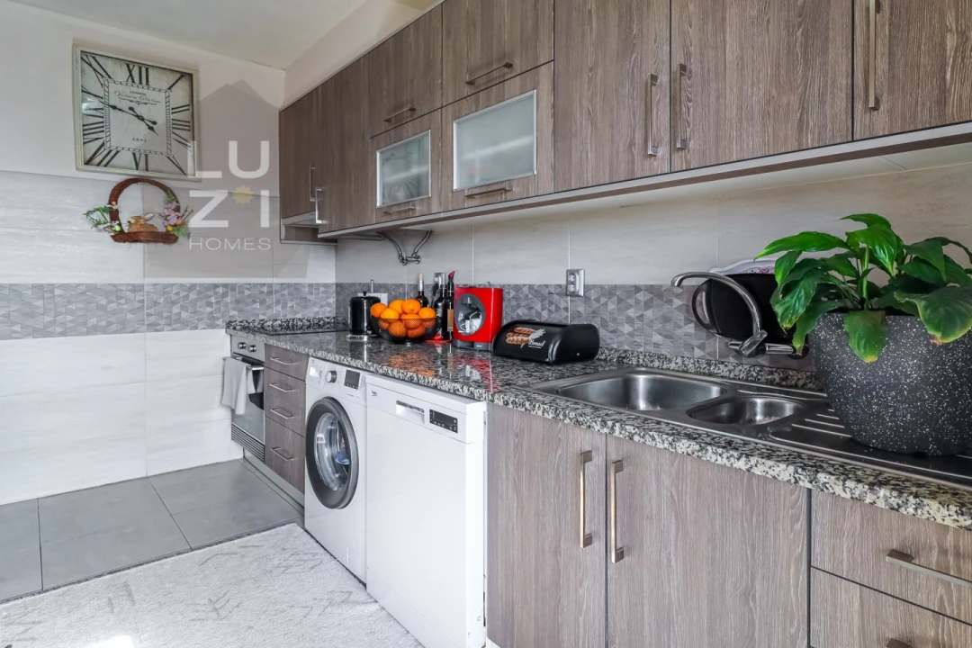 Apartamento T2 para Venda em Lagos (São Sebastião e Santa Maria) Foto 6