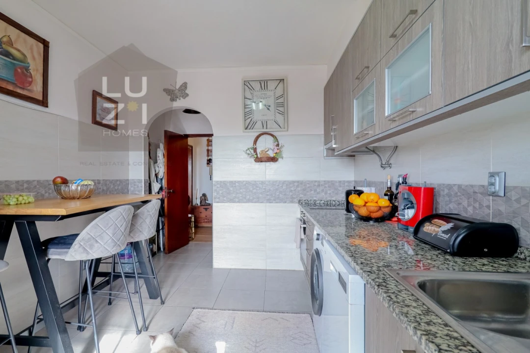 Apartamento T2 para Venda em Lagos (São Sebastião e Santa Maria) Foto 7