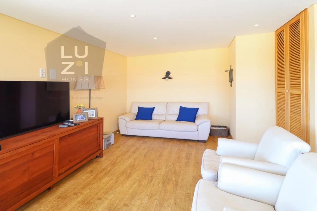 Apartamento T2 para Venda em Vila de Sagres Foto 12