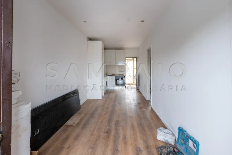 Moradia T2 para Venda em Oliveira do Douro Foto 1