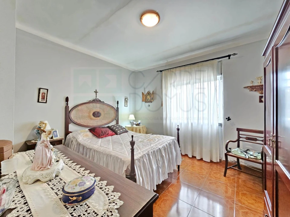 Apartamento T3 para Venda em Carcavelos e Parede Foto 19